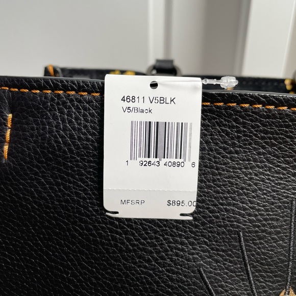 ⛄️SOLD Coach Rogue 31 With Pyramid Eye - Picture 10 of 16